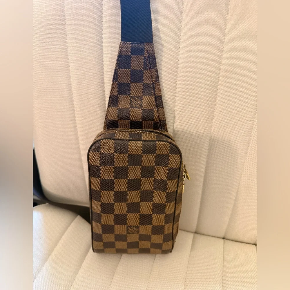 Louis Vuitton Brown Damier Ebene Geronimos Belt Bag sling - Picture 1 of 12